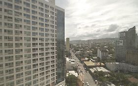 Mandarin Plaza Hotel